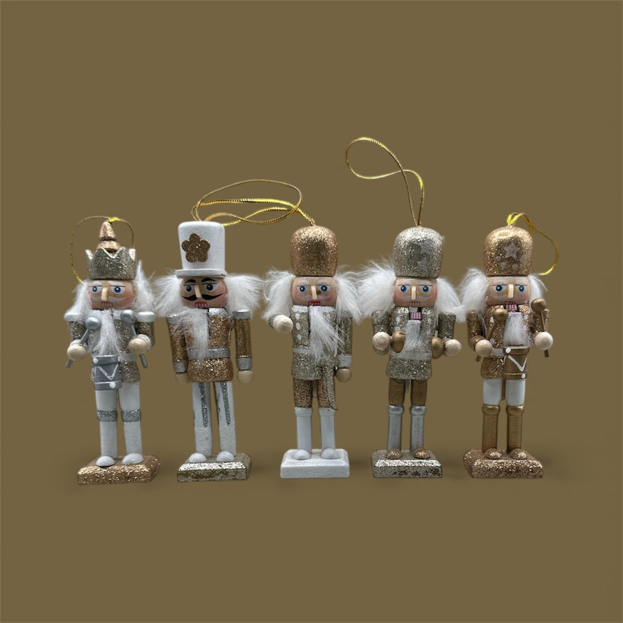 Paquete 5 cascanueces